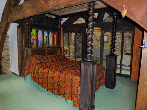 Hour Poster Bed Haunted House