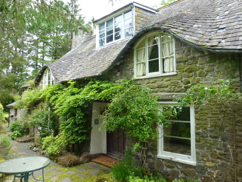 Eyebrow Dormer Windows